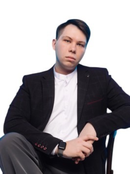 Алякринский Дмитрий Евгеньевич.